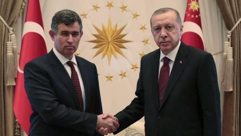 Cumhurbaşkanı Erdoğan, eski Türkiye Barolar Birliği Başkanı Metin Feyzioğlu’nu Türkiye’nin yeni KKTC Büyükelçiliğine atadı