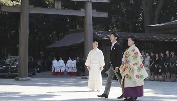 Japonya 100 yıllık evlilik yasağını kaldırıyor